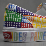 Slip-On tenisky - Vans Classic Slip-On